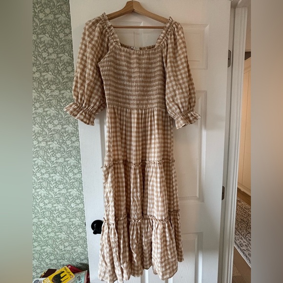Ivy City Co Dresses & Skirts - Ivy City Co Tan and White Ruffled Tiered Maxi Dress